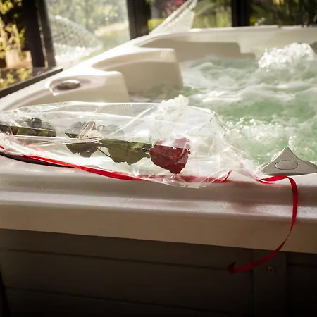 Panzió D'hotes Deluxe Jacuzzi Mas De L'etoile