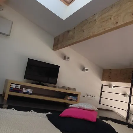 D'hotes Deluxe Jacuzzi Mas De L'etoile Oda ve Kahvaltı Aigues-Mortes