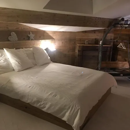 D'hotes Deluxe Jacuzzi Mas De L'etoile 4* Aigues-Mortes